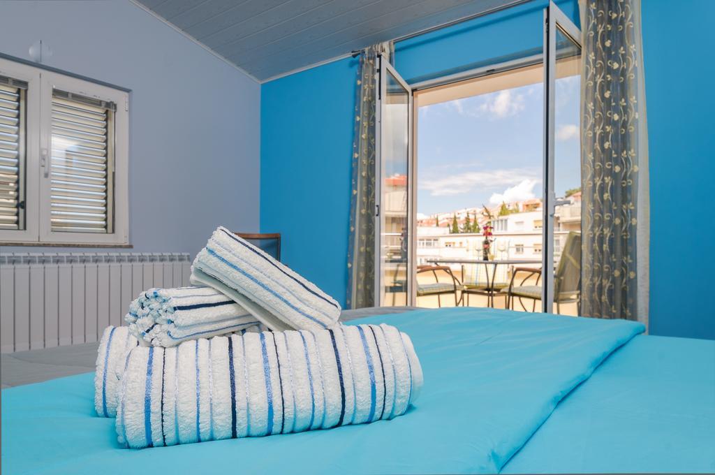Apartments Komazin Hvar Town Exterior photo