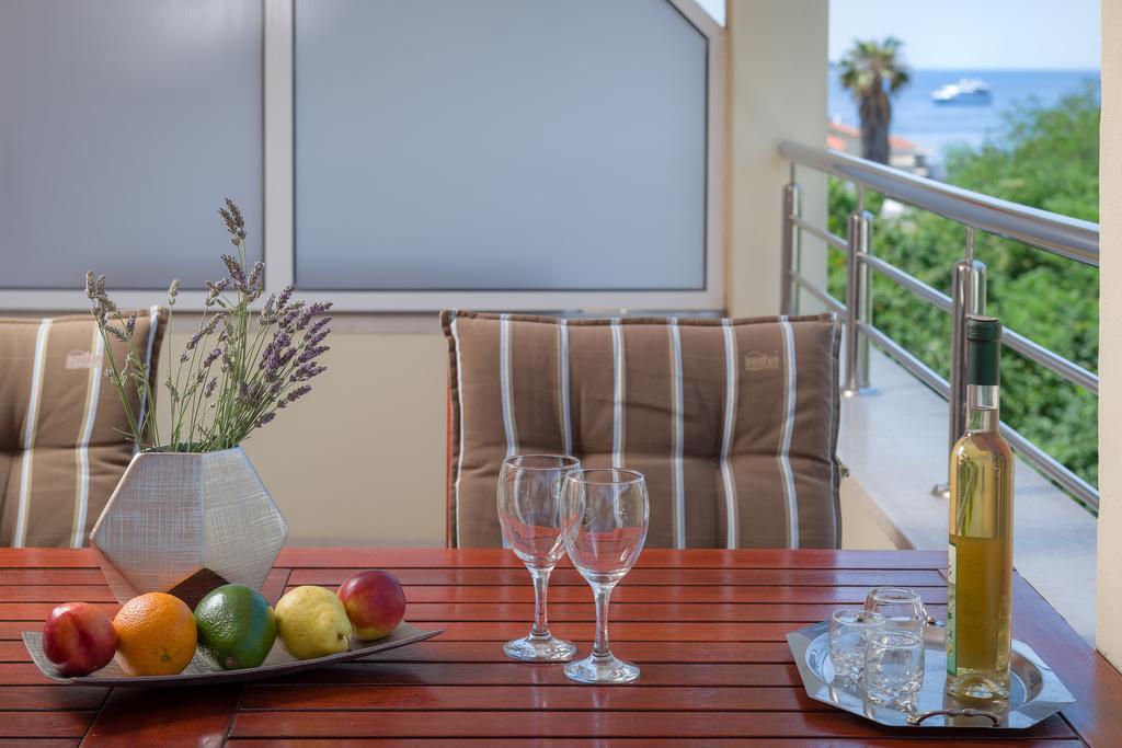 Apartments Komazin Hvar Town Exterior photo